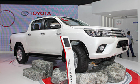  Chi tiết Toyota Hilux mới tại VMS 2016 