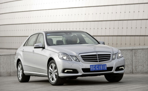  Mercedes chịu phạt 56 triệu USD vì bán xe đắt ở Trung Quốc 