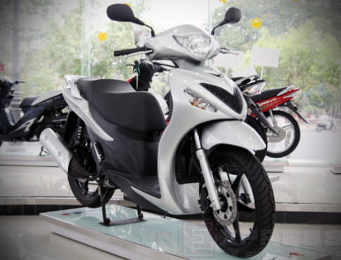  ‘Tân binh’ scooter Suzuki Sixteen 125 ở Việt Nam 