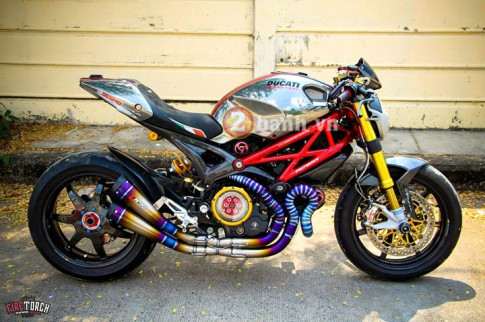 Ducati Monster 1100 đầy kiêu sa trong bản độ tinh tế và đẳng cấp