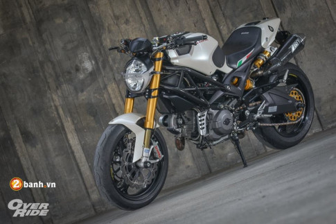 Ducati Monster 696 con ‘’quái thú huyền thoại‘’ của nhà Ducati.