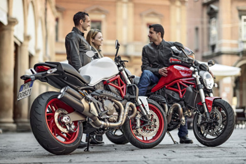  Ducati ra mắt Monster 821 giá từ 11.000 USD 
