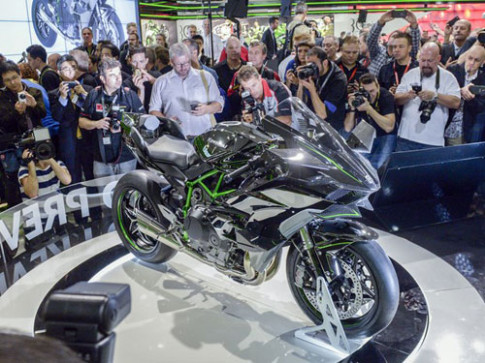  Kawasaki Ninja H2R chính thức ra mắt 