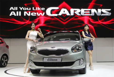  Kia ra mắt Carens thế hệ mới ở Hàn Quốc 