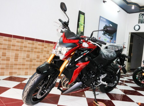  Suzuki GSX-S1000 2015 đầu tiên về Việt Nam 