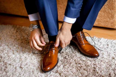 5 kiểu quý ông kết hợp giày dép thảm họa