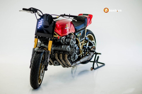 Honda CBX 1000 hóa thân phong cách STREETFIGHTER