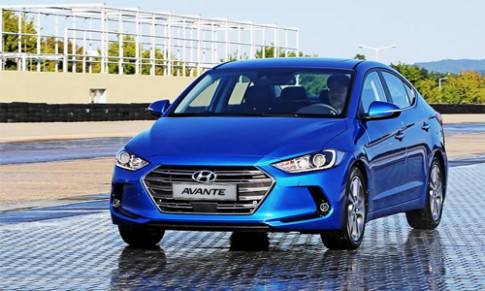  Hyundai Avante 2016 giá từ 11.500 USD 