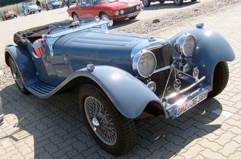  Jaguar – huyền thoại xe hơi đến từ Anh Quốc 