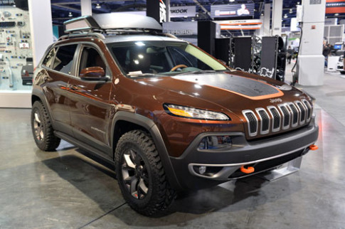  Jeep Cherokee Trail Carver - một hình hài khác 