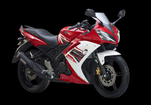  Yamaha R15 S - sportbike mới giá 1.700 USD 