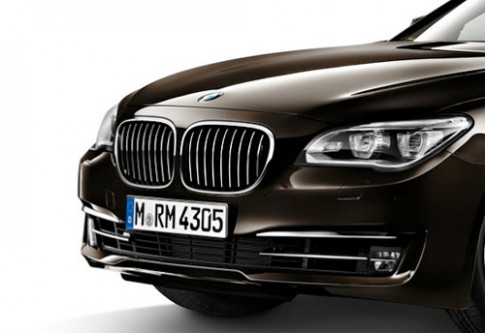  BMW serie 7 Individual Final Edition 