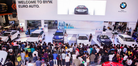  Cơ hội lái BMW i8 xuyên dãy Alps cho khách hàng Việt Nam 