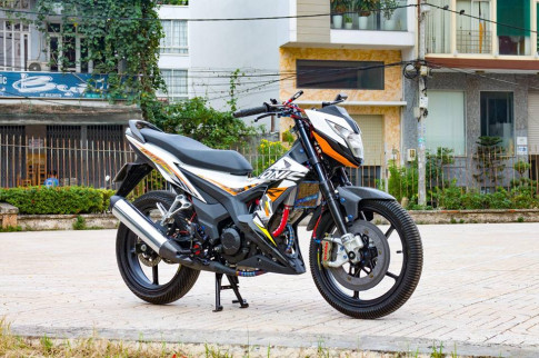 Honda Sonic 150R độ cực ‘ KHỦNG ’ với khối đồ chơi hoàng tộc của biker Việt