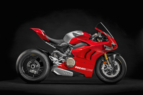 Đánh giá Ducati Panigale V4R 2019 với sức mạnh và công nghệ đáng gờm