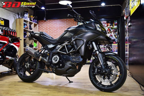 Ducati Multistrada gã khổng lồ bất trị từ công nghệ Carbon fiber