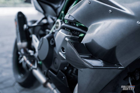 Kawasaki Ninja H2 độ thành H2R với trang bị Winglet siêu chuẩn