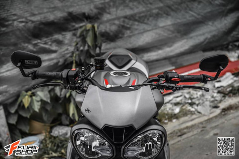 Triumph Triple765 nổi bật với những nâng cấp tiêu biểu