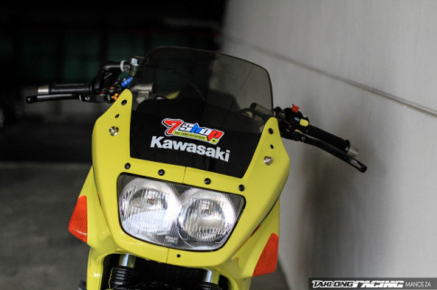 Kawasaki Serpico 150 độ dàn chân khiến người xem tan chảy con tim