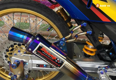 Sonic 125 độ chất lừ đến ‘ má nhìn không ra ’ của biker nước bạn
