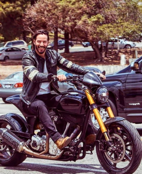 Ông kẹ ‘Baba Yaga’ Keanu Revees cùng niềm đam mê xe mô tô PKL