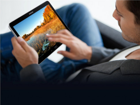 Samsung mục tiêu vượt mặt Apple trên thị trường tablet