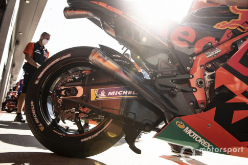 Các đội MotoGP cảnh giác về việc KTM xây dựng ‘siêu động cơ’ cho năm 2021