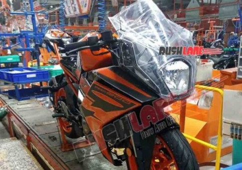 KTM RC200 2021 lộ hình ảnh thực tế