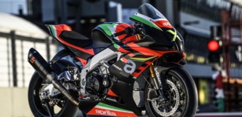 Aprilia RSV4 X: Phiên bản kỷ niệm 10 năm, chỉ có 10 chiếc, giá khoảng 1 tỷ Đồng