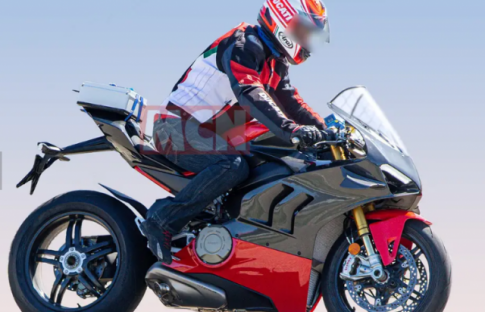 Ducati Panigale V4 Superleggera chính thức lộ diện với vẻ ngoài Carbon cực đỉnh