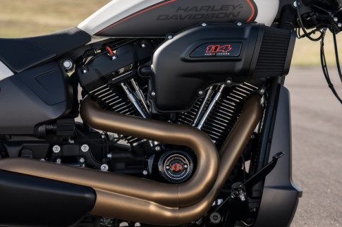 Harley Davidson FXDR 114 2019 chính thức được công bố tại Việt Nam với giá khoảng 800 triệu Đồng