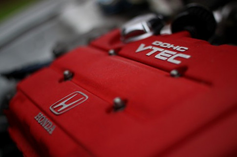 Honda CBR1000RR mới được hé lộ động cơ trang bị công nghệ Van biến thiên VTEC