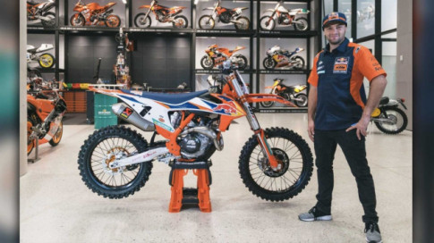 KTM ra mắt Supercross 450 SX-F Factory Edition