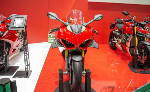 Ducati Panigale V4 2020 thế hệ mới ra mắt thị trường ĐNÁ