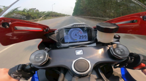 Tốc độ tối đa của các Superbike đang được bán tại Việt Nam