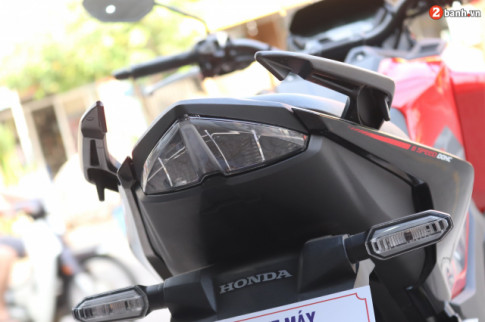 Honda CB150X 2022 - Mẫu xe gây tranh cãi với giá bán khá cao