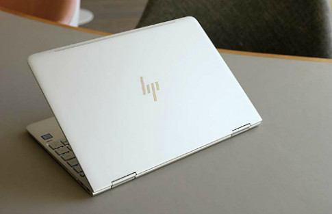 HP Spectre X360: Laptop 2 trong 1 thiết kế đẹp, hiệu suất “trâu”