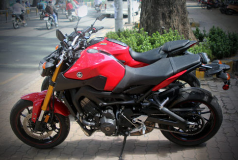  Bộ đôi Yamaha FZ07 - FZ09 2015 đầu tiên tại Việt Nam 