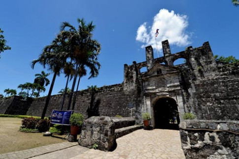 Tham quan pháo đài lâu đời nhất Philippines