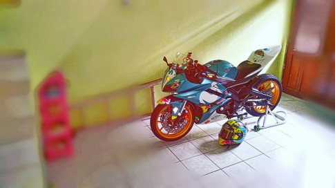 Yamaha R15 độ - con quái thú hầm hố ngủ quên của biker Indo