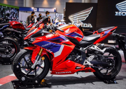 Honda CBR250RR SP 2022 vừa ra mắt với giá từ 160 triệu đồng