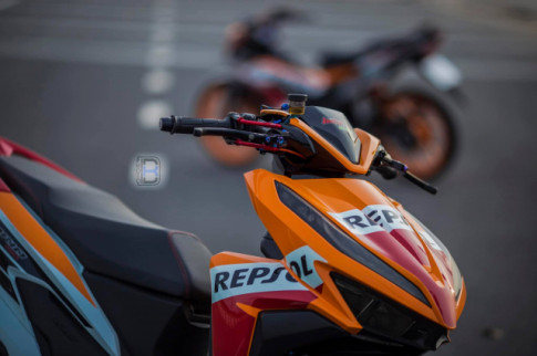 Vario độ siêu khủng với màu áo Repsol đi vào lòng người