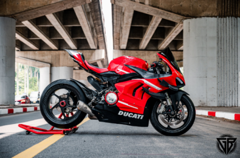 Ducati Panigale 899 độ bodykit Superleggera V4 của GIBA Moto