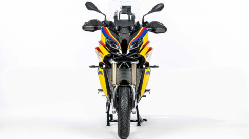 BMW S1000XR được tân trang với gói phụ kiện Ilmberger Carbon