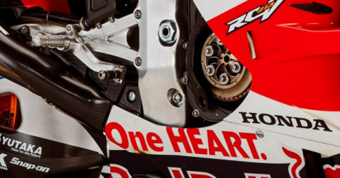 Bộ ly hợp khô tốt cỡ nào? Tại sao mọi tay đua MotoGP đều sử dụng nó?