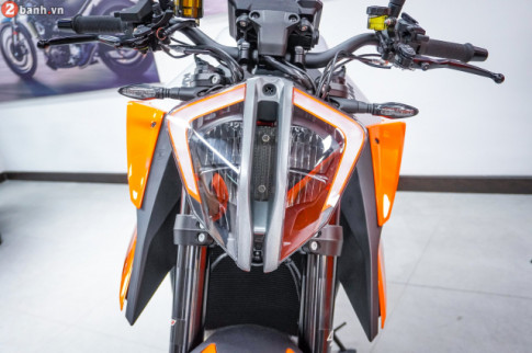 Chi tiết KTM 1290 Super Duke R Evo có giá 929 triệu đồng tại VN