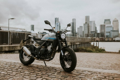 Herald Brute 500 street tracker hiện đã được sản xuất