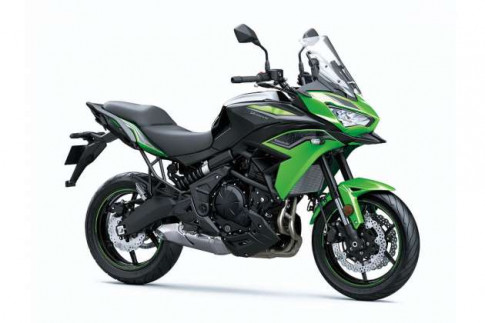 Kawasaki Versys 650 2022 được lột xác toàn diện