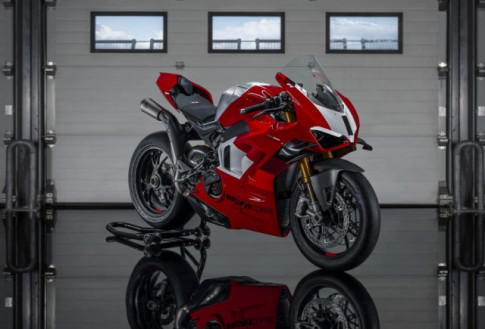 Ducati ra mắt Panigale V4 R tại Ấn Độ với giá gần 2 tỷ đồng