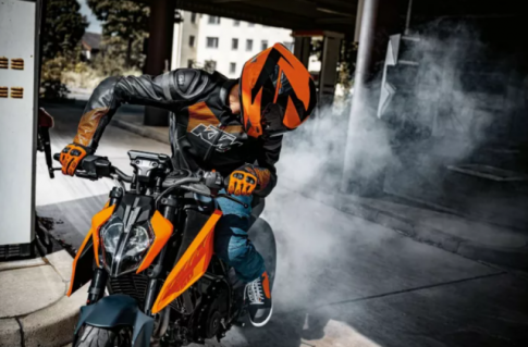 KTM 390 Duke 2024 và 250 Duke 2024 được nâng cấp kiểu dáng, khung gầm cho năm mới